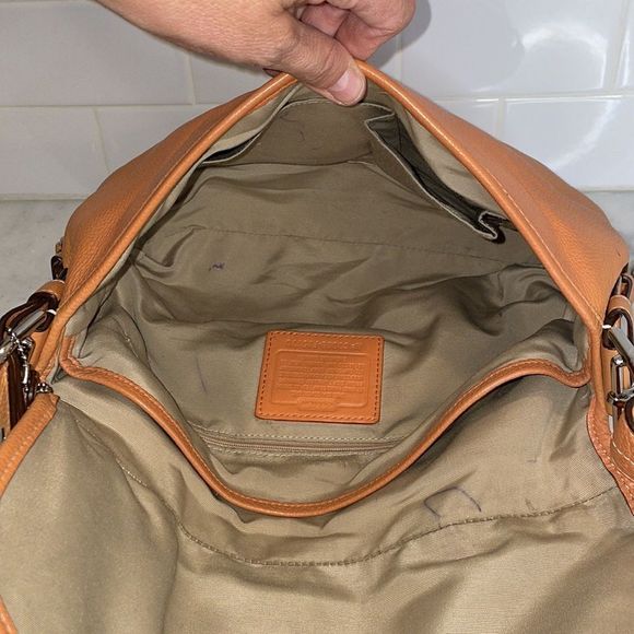 Coach Legacy Leather Flap Shoulder Crossbody sz 13” by 9”very nice - Picture 13 of 16